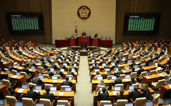 국회는 5일 본회의를 열어 법률안 110건을 통과시켰다. /사진=연합뉴스