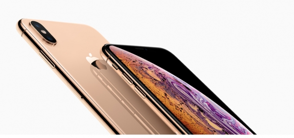 애플의 아이폰 xs의 모습 / 사진=애플 홈페이지 캡처