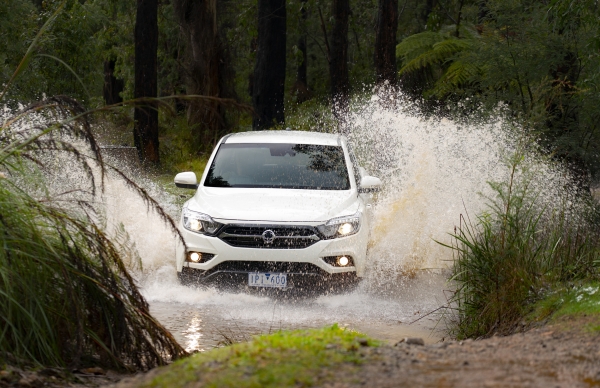 쌍용차가 호주에서 렉스턴 스포츠 칸을 출시하고 미디어 시승 행사를 가졌다. /사진=쌍용차