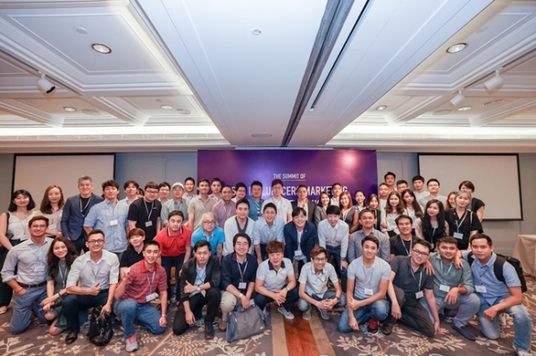 옐로스토리는 18일 베트남 호치민 파크하얏트 호텔에서 ‘아시아 인플루언서 마케팅 그리고 글로벌 레뷰 비즈니스’ 서밋을 개최했다. / 사진=옐로스토리