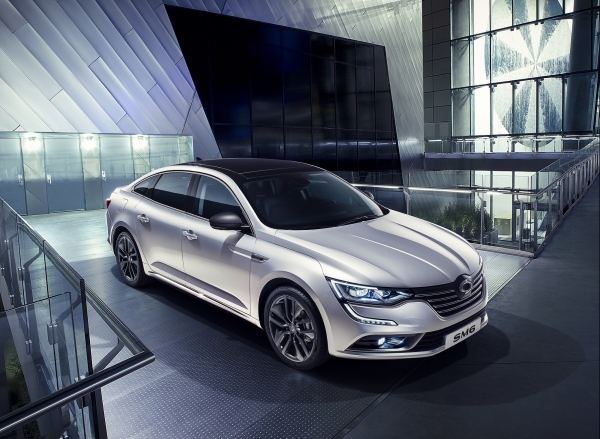 르노삼성자동차가 2020년형 SM6를 출시했다. /사진=르노삼성