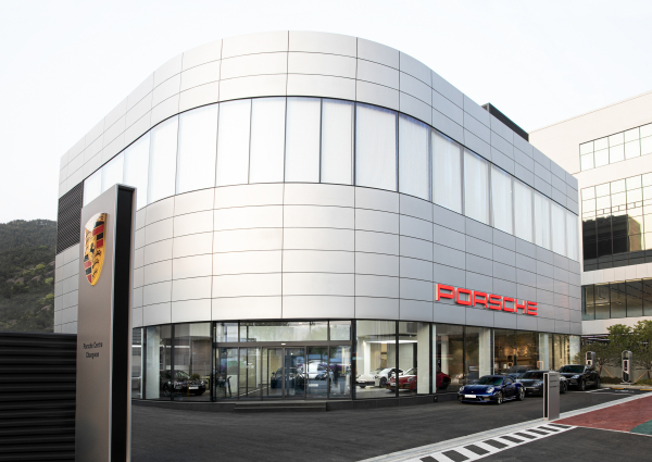 포르쉐센터 창원 모습. / 사진=포르쉐코리아