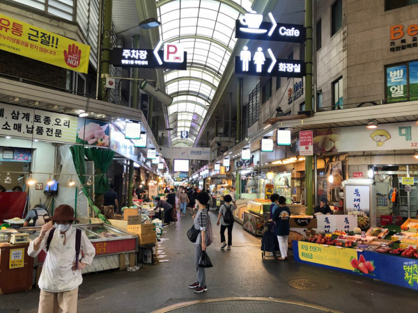 29일 서울 마포구 망원시장. / 사진=한다원 기자