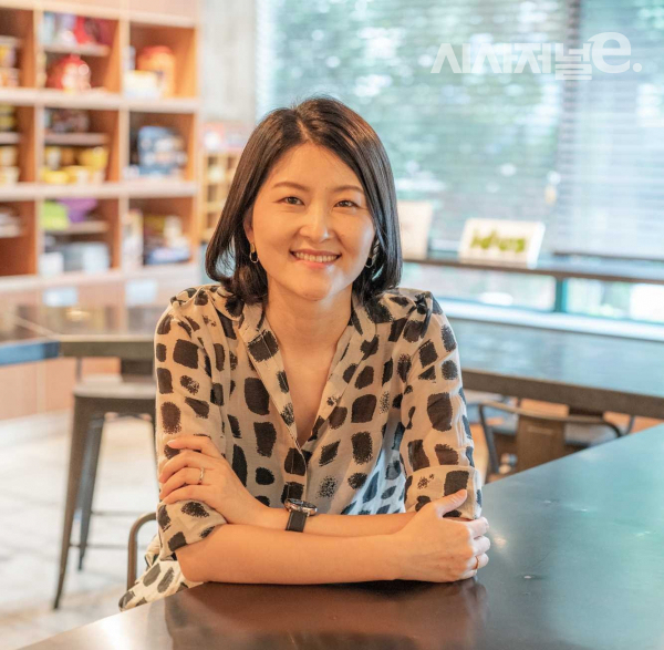 아이디어스를 운영하는 백패커가 정보람 쿠팡 전 대표이사를 최고운영책임자(COO) 겸 최고프로덕트책임자(CPO)로 영입했다고 14일 밝혔다. / 사진=백패커