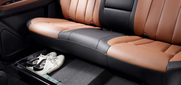 렉스턴 스포츠 칸에 적용된 시트 언더트레이. / 사진=쌍용차