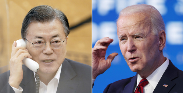 문재인 대통령이 지난 4일 오전 청와대에서 조 바이든 미국 대통령과 정상통화를 하고 있다. / 사진=연합뉴스