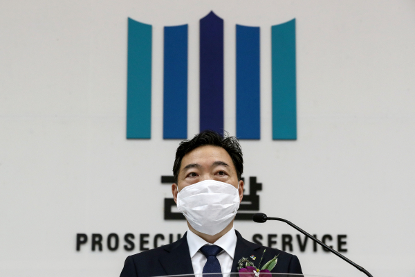 김오수 신임 검찰총장이 1일 오후 서울 서초구 대검찰청에서 열린 취임식에서 취임사를 하고 있다. / 사진=연합뉴스