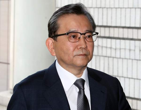 사진은 지난 2019년 5월 서울중앙지법에서 열린 구속 전 피의자 심문에 출석하는 김 전 차관의 모습. / 사진=연합뉴스