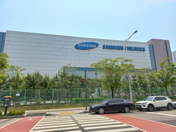 인천 송도에 위치한 삼성바이오로직스 전경 / 사진=이준영 기자
