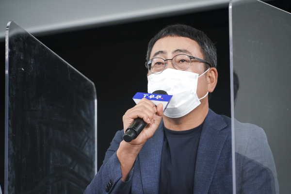 25일 SKT뉴스룸을 통해 진행된 온라인 간담회에서 유영상 MNO 사업대표가 질문에 답변하고 있다. / 사진 = SK텔레콤