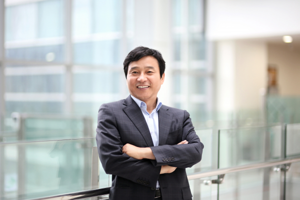 성영철 제넥신 회장. / 사진=제넥신