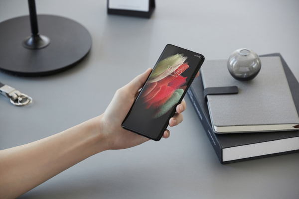 갤럭시 S21 울트라. /이미지=삼성디스플레이