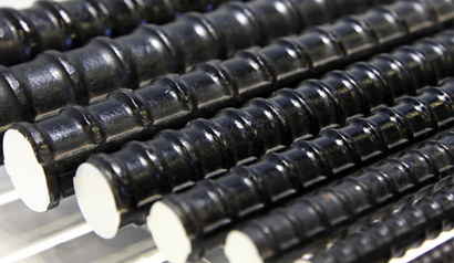 중국산 H형강과 철근 수입이 급증하고 있어 국내 철강 업체들에 타격이 될 전망이다. / 사진=현대제철