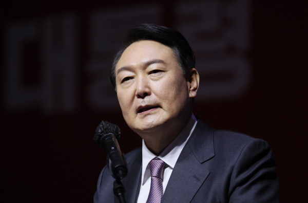 국민의힘 윤석열 대선 후보가 지난 6일 오후 광주 서구 김대중컨벤션센터에서 열린 광주선대위 필승결의대회에서 발언하고 있다. / 사진=연합뉴스