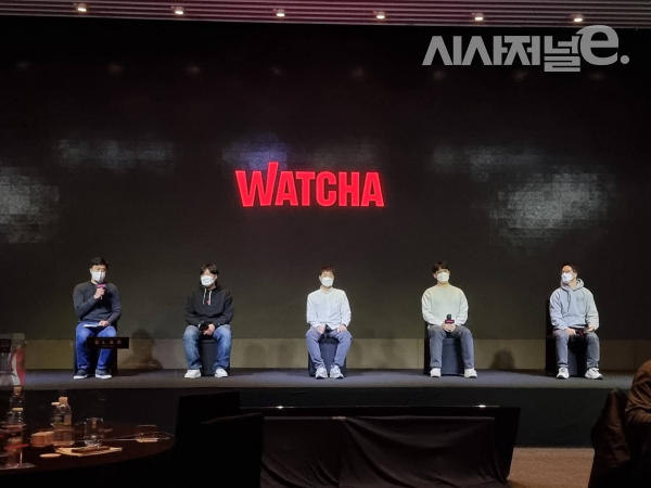 사진은 왼쪽부터 김기준 카카오벤처스 부사장, 박태훈 왓챠 대표, 원지현 왓챠 최고운영책임자(COO), 김효진 콘텐츠사업 담당 이사, 김요한 콘텐츠개발 담당 이사 / 사진 = 김용수 기자