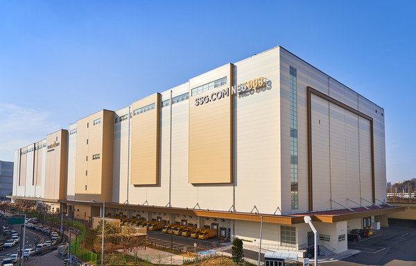 신세계 김포 물류센터 네오003 외관. / 사진=SSG닷컴