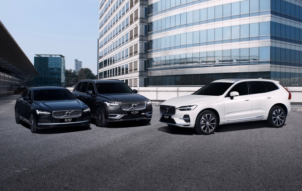 볼보의 신형 PHEV 모델. (왼쪽부터 ▲S90 리차지 PHEV ▲XC90 리차지 PHEV ▲XC60 리차지 PHEV) / 사진=볼보코리아