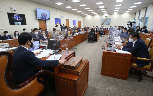 국회 과학기술정보방송통신위원회 전체회의 모습 / 사진 = 연합뉴스