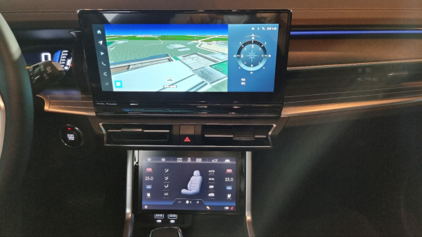 디스플레이. / 사진=박성수 기자