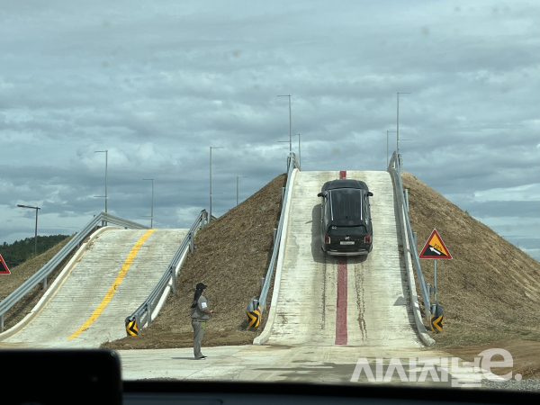 오프로드코스의 급경사로 / 사진=유주엽 기자