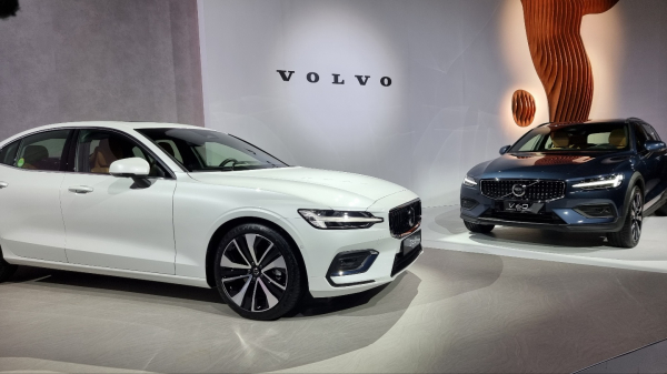 볼보자동차코리아는 27일 웨스틴 조선 호텔에서 신형 S60과 V60 CC 출시 행사를 진행했다. / 사진=박성수 기자