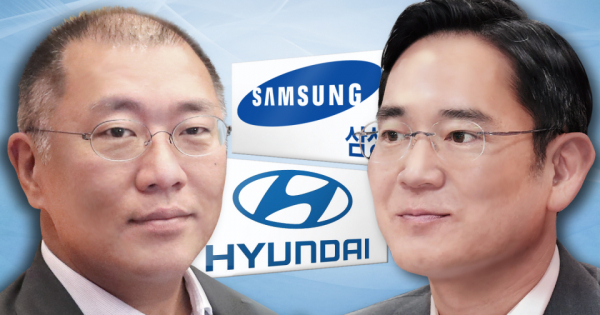 정의선 현대차 회장(왼쪽)과 이재용 삼성전자 부회장. / 시진=연합뉴스