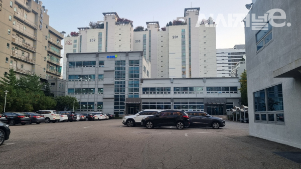 푸르밀 본사 앞. / 사진=한다원 기자