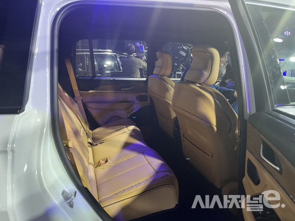 2열 공간감 / 사진=유주엽 기자