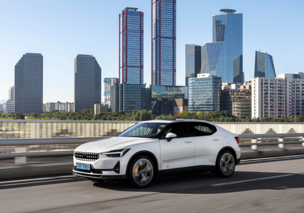 폴스타의 중형 전기 세단 폴스타2 / 사진=폴스타 코리아