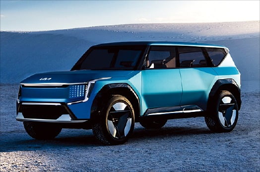올해 상반기 출시를 앞둔 준대형 전기 SUV EV9 / 사진=기아