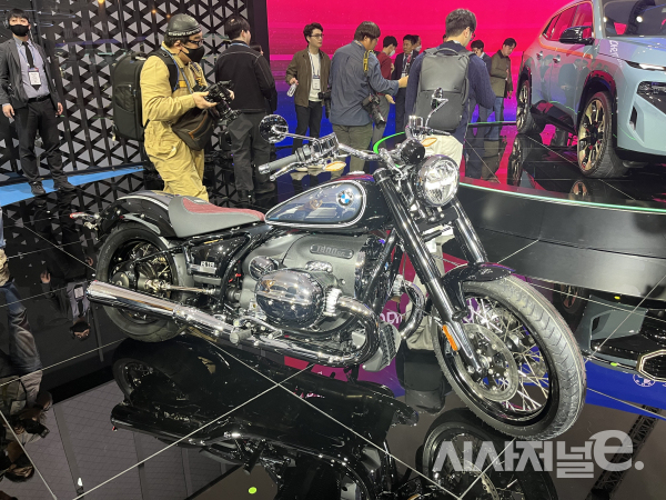 R 18 100주년 모델 / 사진=유주엽 기자