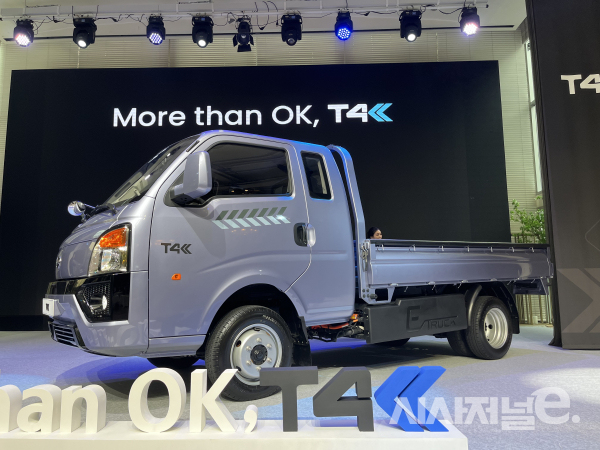 T4K의 측면부. 전반적인 디자인은 포터 및 봉고와 크게 다르지 않다. / 사진=유주엽 기자