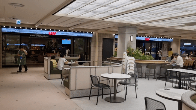 신세계 경기점 9층 CGV와 테이스티가든. / 사진=한다원 기자