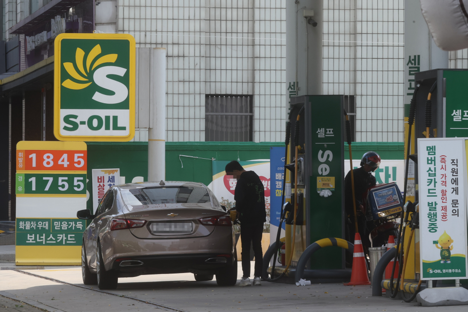 15일 서울 시내 주유소 모습. / 사진=연합뉴스