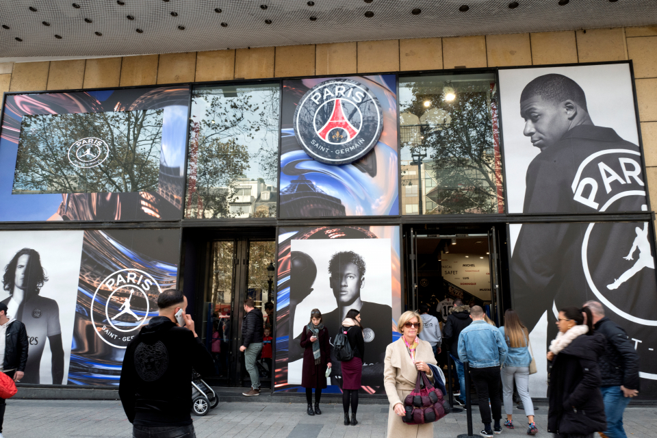 파리 생제르맹(PSG) 공식 매장. / 사진=셔터스톡