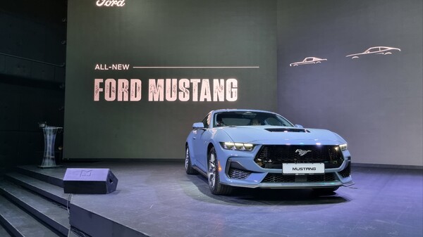 포드세일즈서비스코리아가 15일 경기 광명시 소재 스튜디오에서 공개한 올 뉴 포드 머스탱. / 사진=최동훈 기자