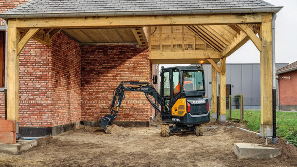 HD현대건설기계가 유럽에 출시한 1.9톤급 미니 굴착기 신모델. / 사진=HD현대