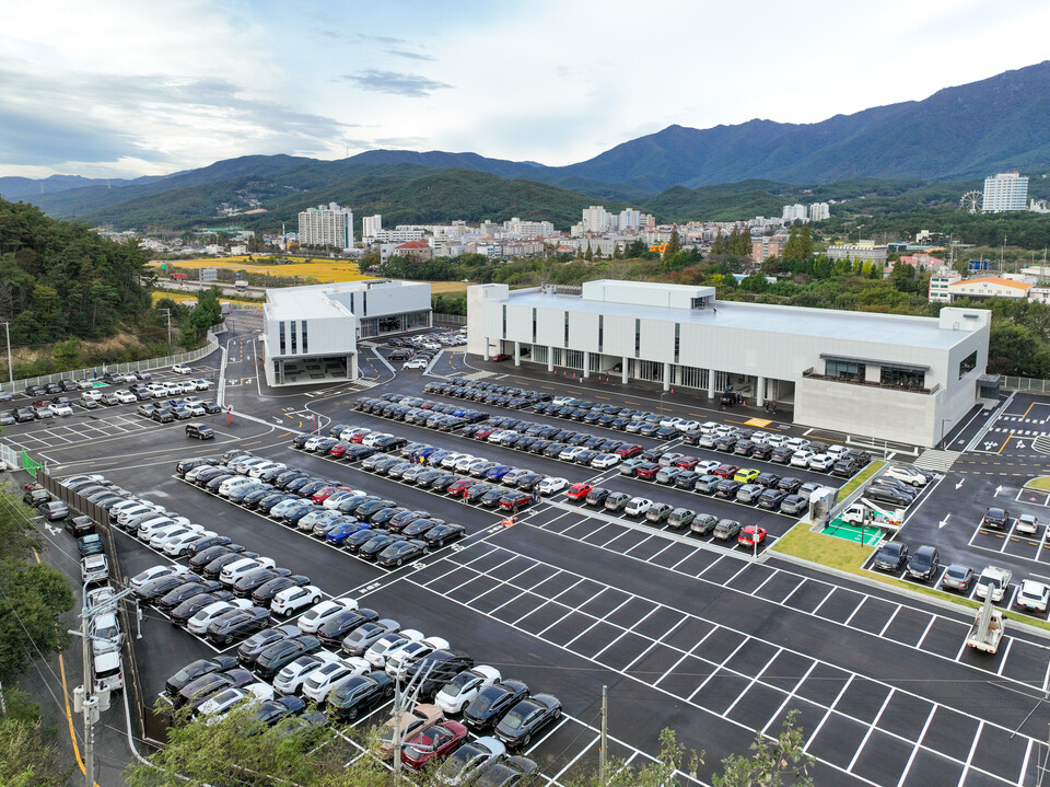 현대차 인증 중고차 상품화 센터. / 사진=현대차