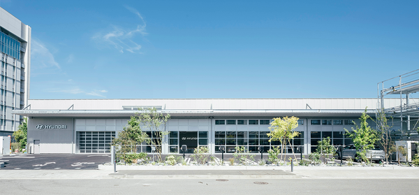 현대자동차가 일본 요코하마에 설립한 친환경차 체험공간인 고객경험 센터(Customer Experience Center). 전기차 전시구역, 시승 프로그램, 라운지, 정비 서비스 시설 등으로 구성된 서비스 겸 커뮤니티 공간이다. / 사진=현대자동차 일본법인