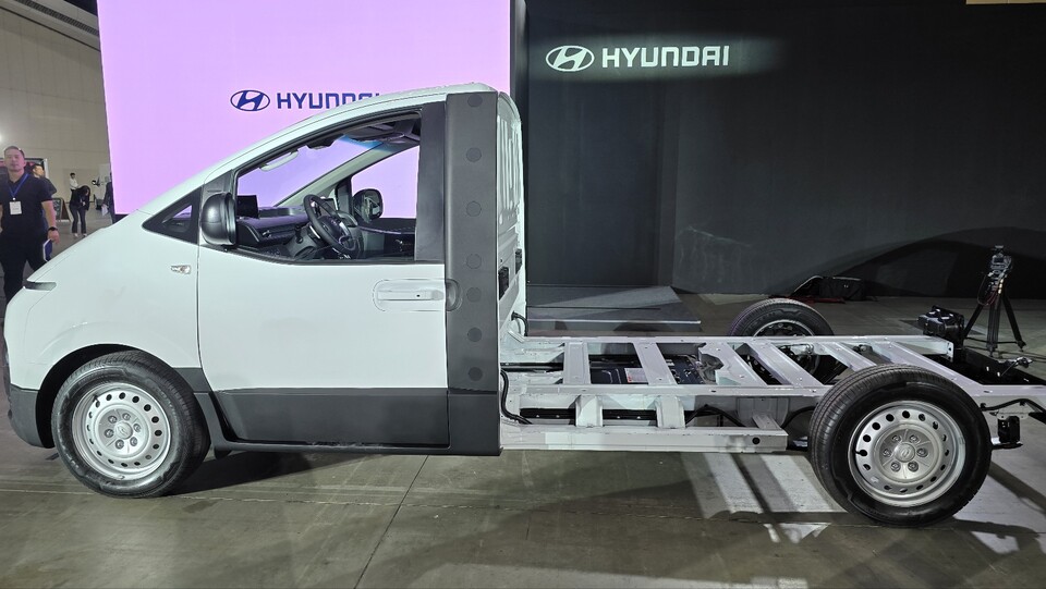 ST1 샤시캡. / 사진=박성수 기자