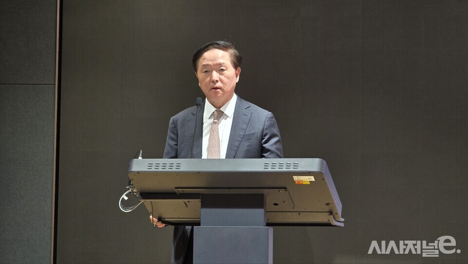 우기홍 대한항공 사장이 23일 열린 안전운항 핵심 시설 언론 공개행사에서 인사말을 하고 있다. / 사진=박성수 기자