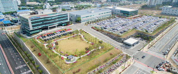 경기 화성시 동탄대로24길에 위치한 현대트랜시스 시트연구센터. 현대트랜시스의 본사이기도 하다. / 사진=현대트랜시스