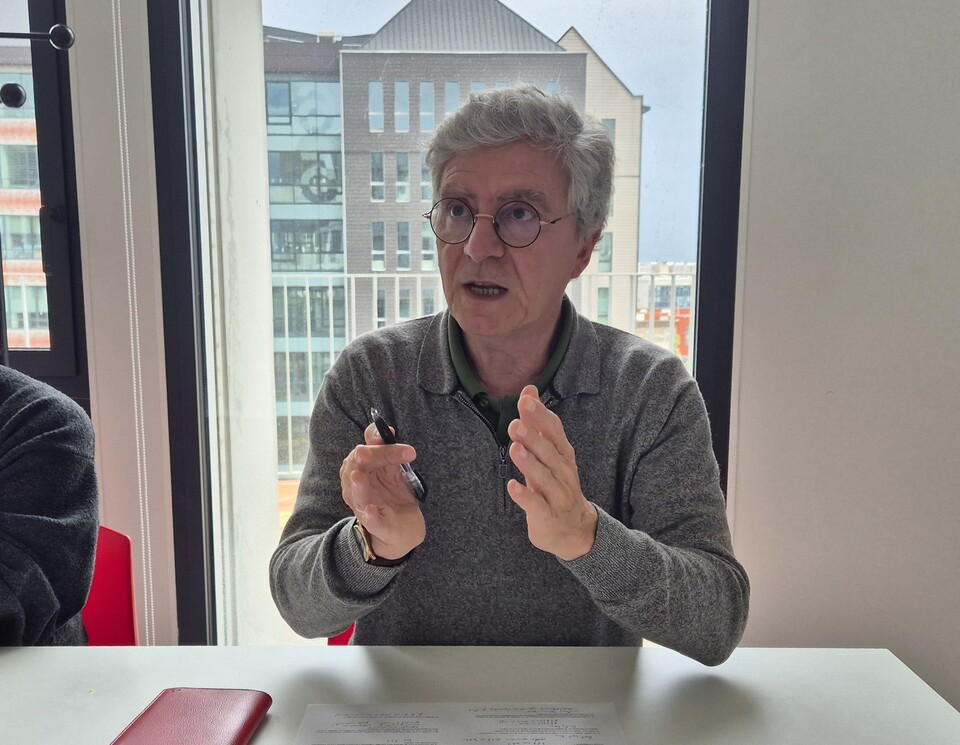 로랑 툴르몽 프랑스 국립인구통계학연구소(INED) 책임연구원이 시사저널e와 만나 인터뷰하고 있다./ 사진=최다은 기자