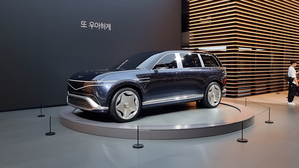 제네시스의 대형 전기 SUV 콘셉트카 '네오룬 콘셉트'. / 사진=최동훈 기자