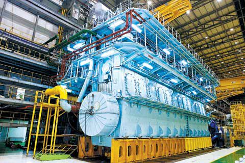 STX중공업이 개발한 세계 최대 크기의 선박용 엔진 ‘98MC-C’. / 사진=STX중공업