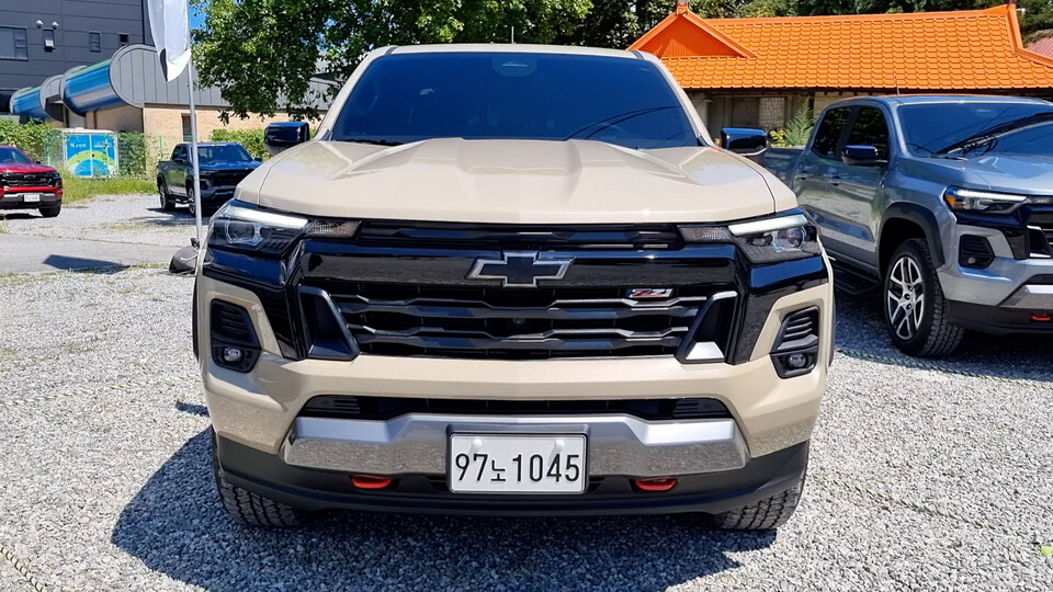 쉐보레 콜로라도 전면부. / 사진=최동훈 기자