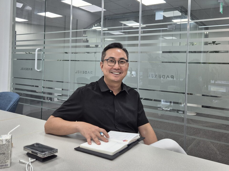 김태순 라덱셀 대표가 서울 용산구에서 시사저널e와 인터뷰하고 있다./ 사진=최다은 기자