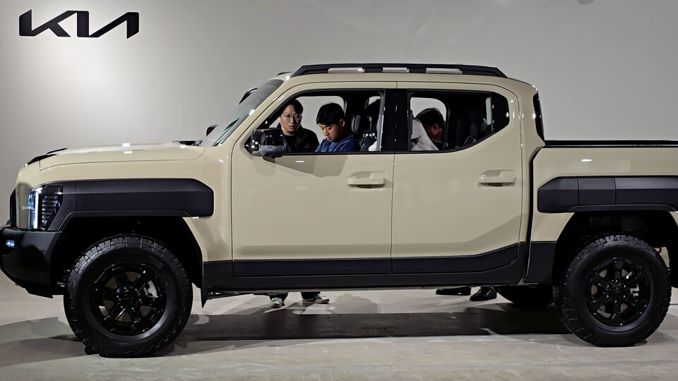 기아 타스만 측면부. / 사진=박성수 기자