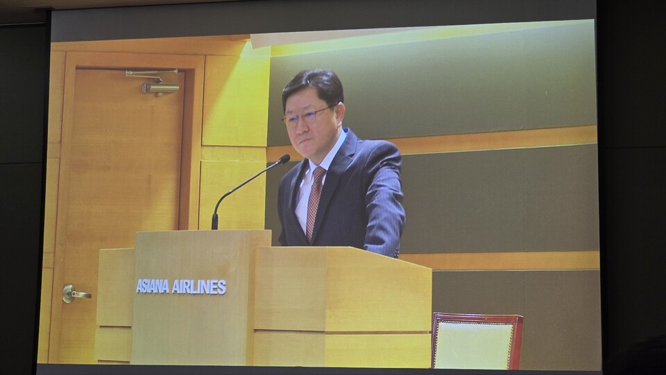 원유석 아시아나 대표가 이날 임시주총에서 의장을 맡았다. / 사진=박성수 기자
