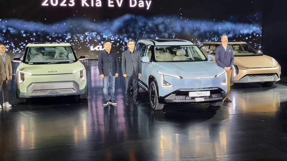 기아가 지난 2023년 EV데이를 열고 EV3, EV4, EV5를 공개했다. / 사진=박성수 기자